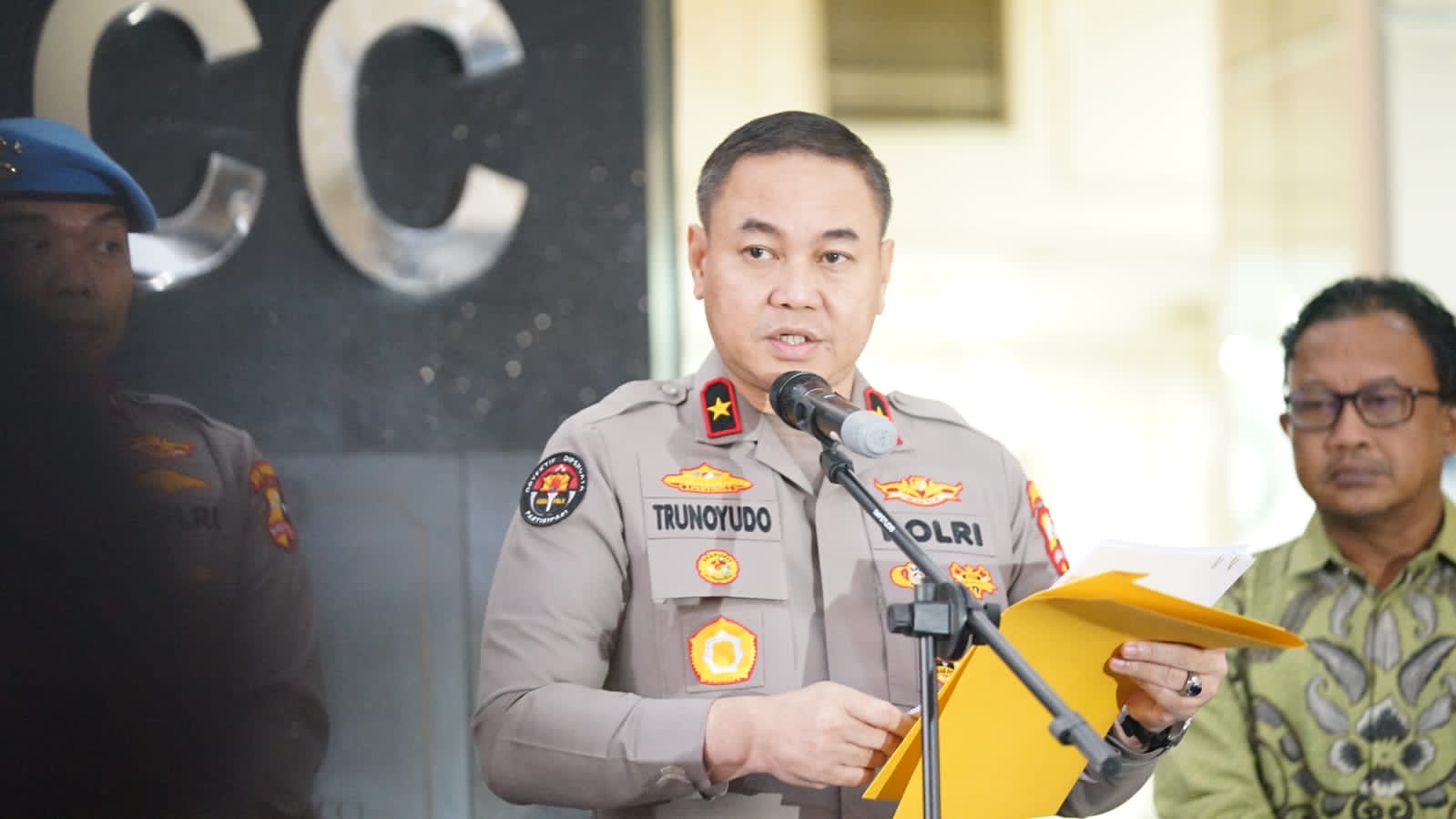 Kapolri Perintahkan Divpropam Tes Urine Serentak Seluruh Personel