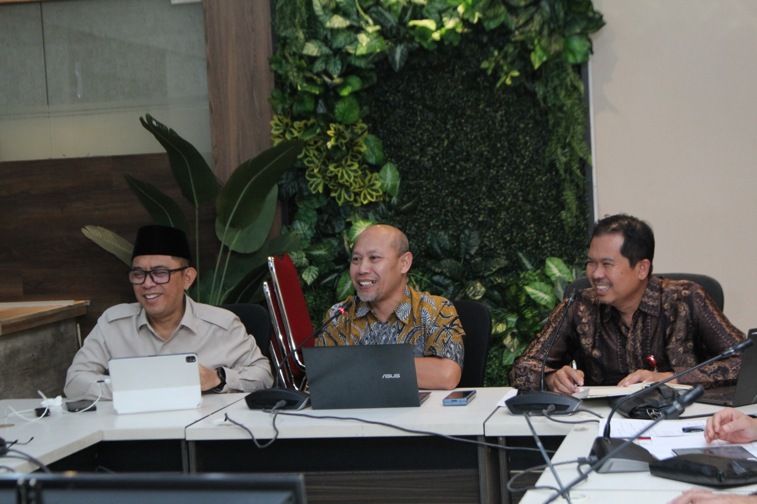 Antisipasi Eskalasi Konflik Timur Tengah, Kemenko PMK Koordinasikan Kebijakan Haji dan Umrah