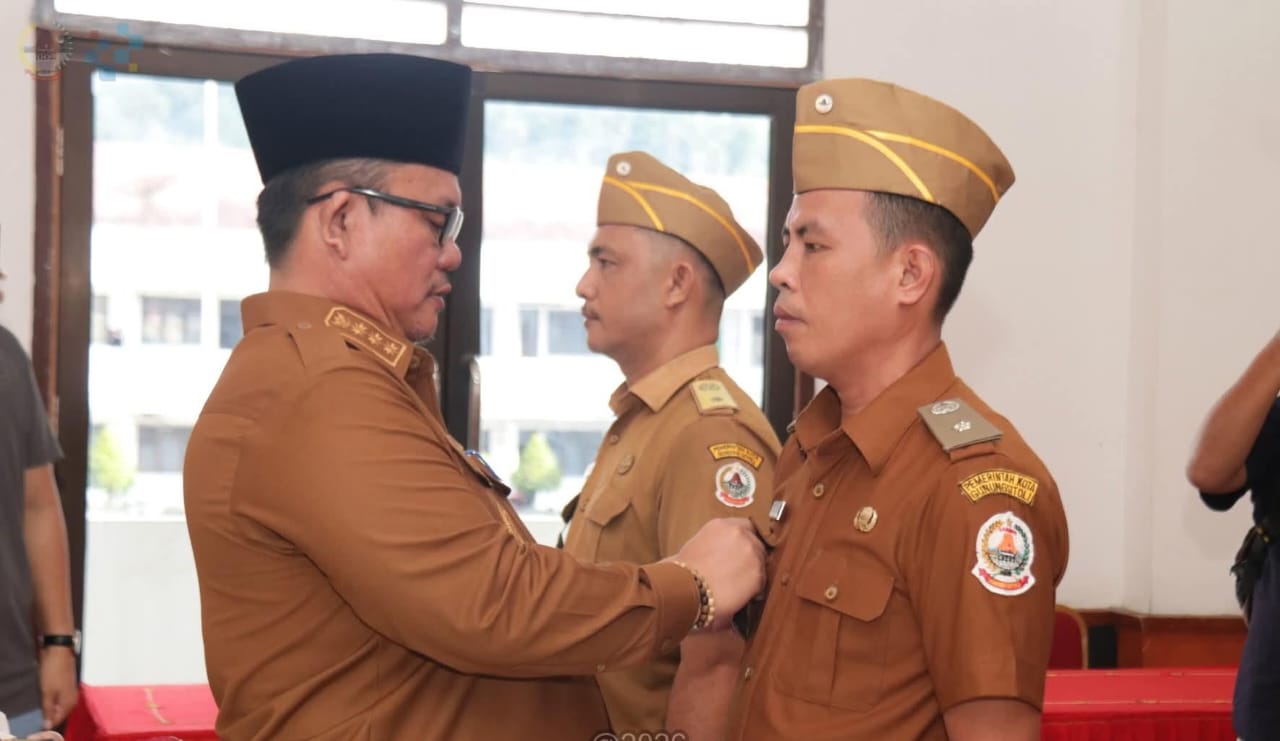 Wali Kota Gunungsitoli Lantik Sejumlah Penjabat Kades