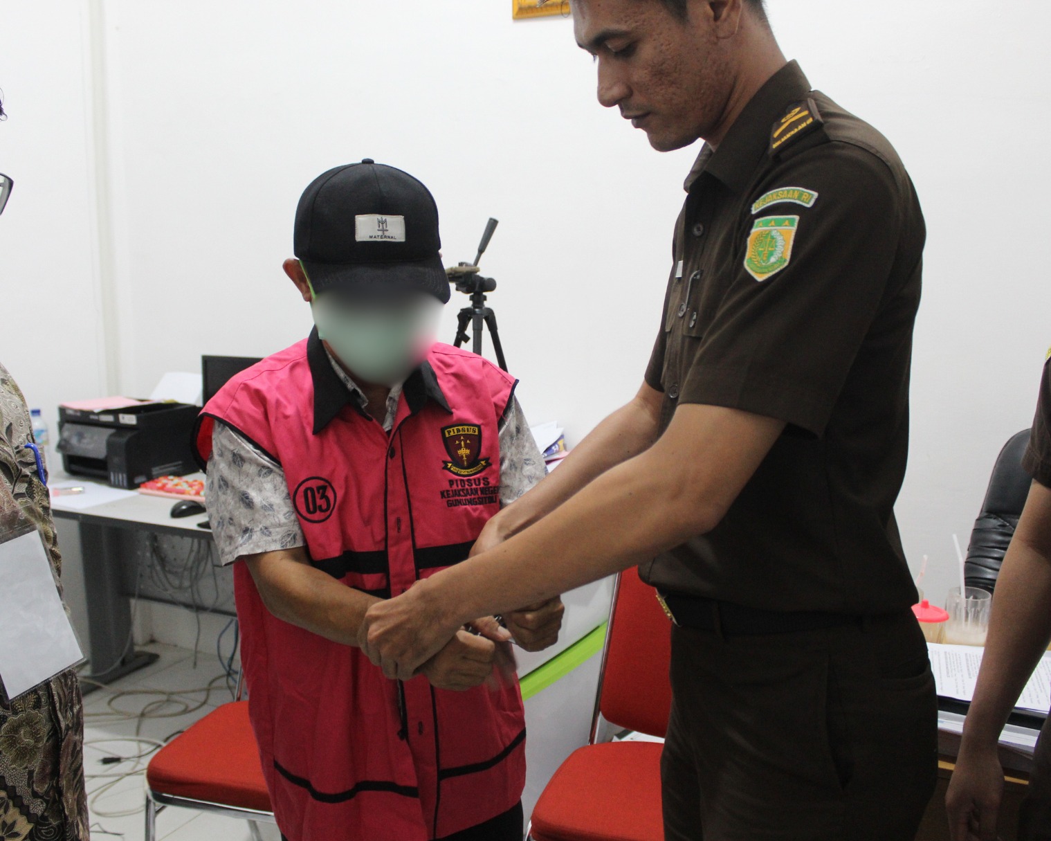 Bravo, Kejari Gunungsitoli Kembali Tahan Tersangka Korupsi Pembangunan RSU Kelas D Pratama Nias