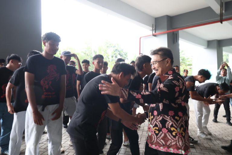 Wakil Wali Kota Bekasi Dukung Langsung Tim Elite Pro Academy U-19 ke Championship PSSI