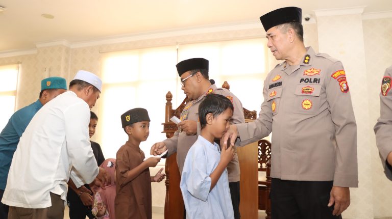 Polres Jakpus Santuni Anak Yatim Jelang May Day, Wujud Kepedulian Sosial Polri