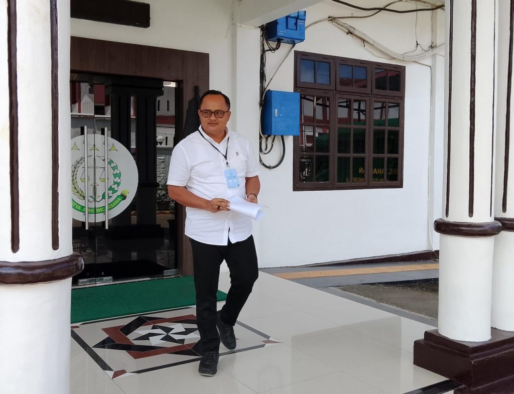 https://bintasara.com/Bupati Nias Induk tersorot kasus RSU