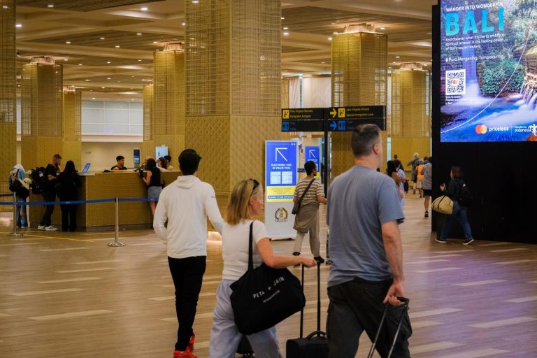 https://bintasara.com/Bebas Visa Kunjungan