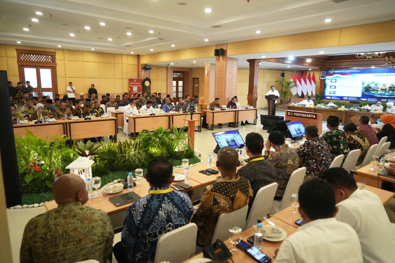 Silaturahmi dengan Forkopimda Regional Jawa-Bali, Menko Polkam Tegaskan Komitmen Presiden Berantas Korupsi