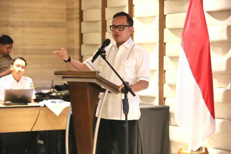 Wamendagri Bima Arya Bongkar Tantangan Transformasi Pelayanan Publik ASN, Pelayanan Publik Harus Berdampak Nyata!