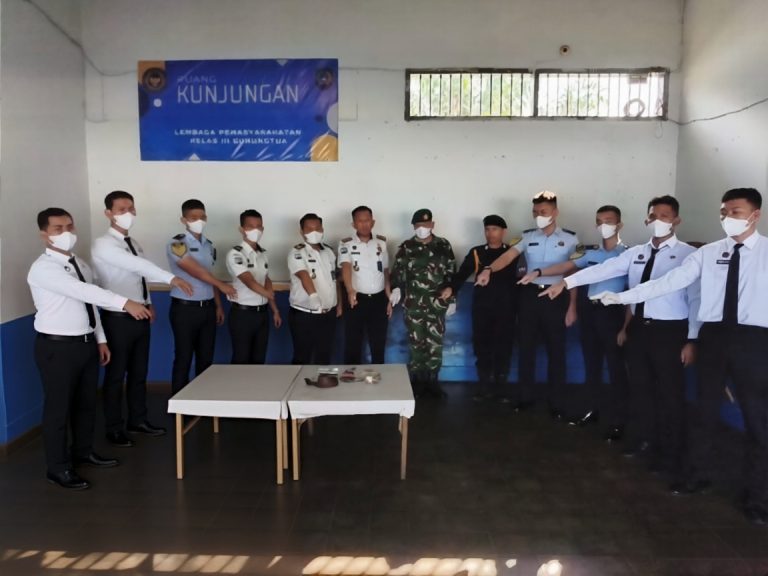 Razia Insidentil Lapas Gunungtua Berhasil Sita Barang Terlarang dari Hunian WBP
