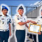 Karutan Humbang Hasundutan Apresiasi Pegawai Teladan dengan Memberikan Piagam Penghargaan