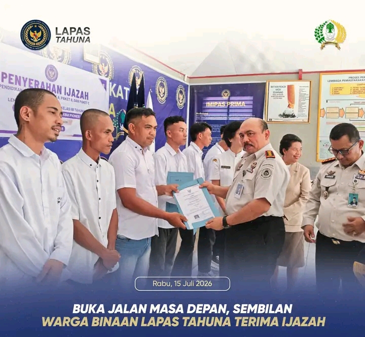 Penuhi Hak Pendidikan, Sembilan Warga Binaan Lapas Tahuna Terima Ijazah