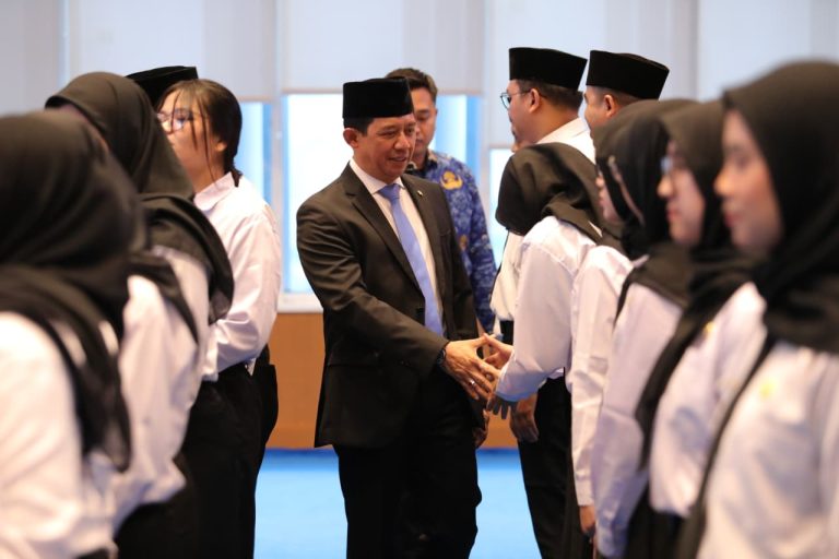 https://bintasara.com/Pelantikan 92 CPNS BNPB