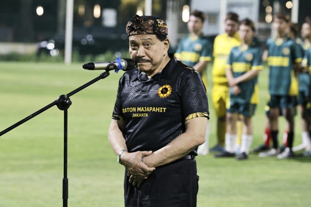 https://bintasara.com/Sepak Bola Keraton
