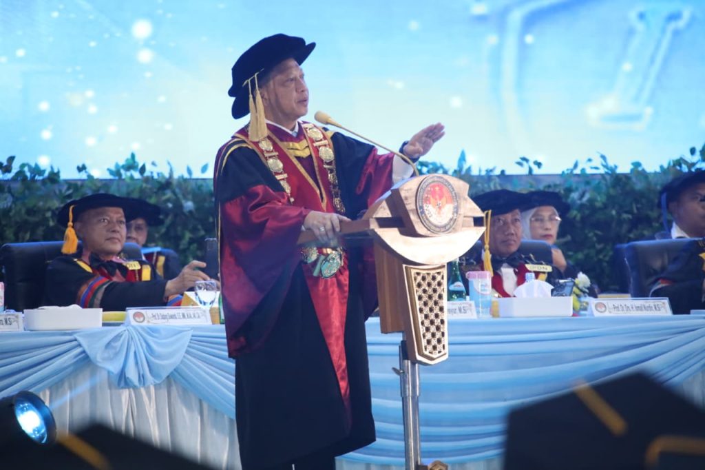 https://bintasara.com/Wisuda IPDN 2026