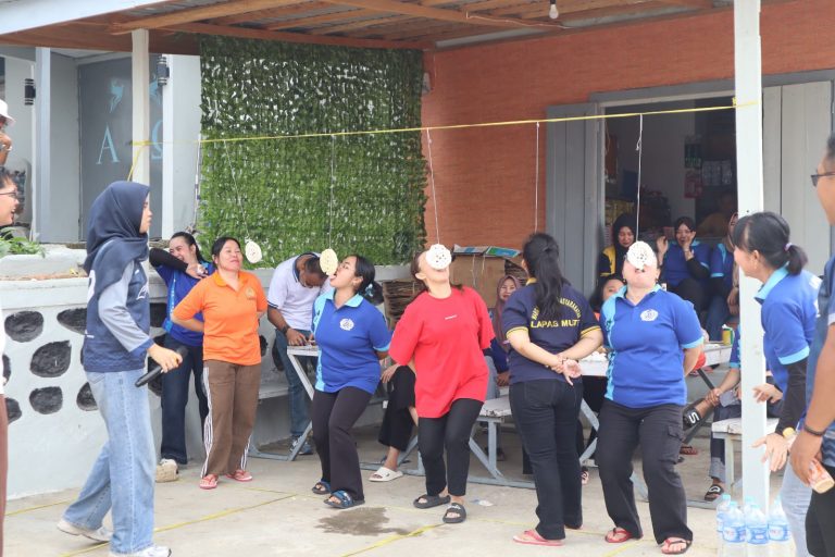 Semarak Kemerdekaan, Lomba Srikandi Lapas Muara Teweh Penuh Keseruan