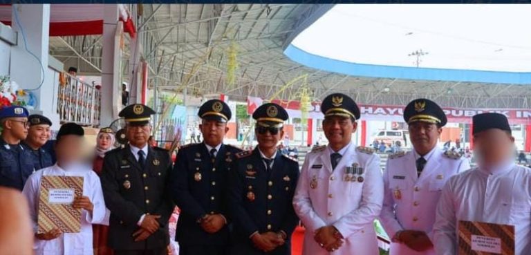 Semangat Kemerdekaan, Bapas dan Lapas Muara Teweh Hadiri Upacara HUT ke-81 RI dan Penyerahan Remisi