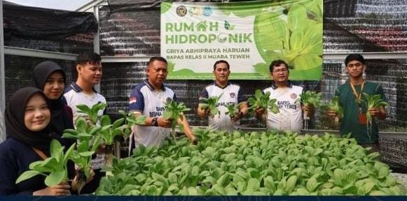 Panen Hidroponik Bapas Muara Teweh Cetak Klien Makin Mandiri