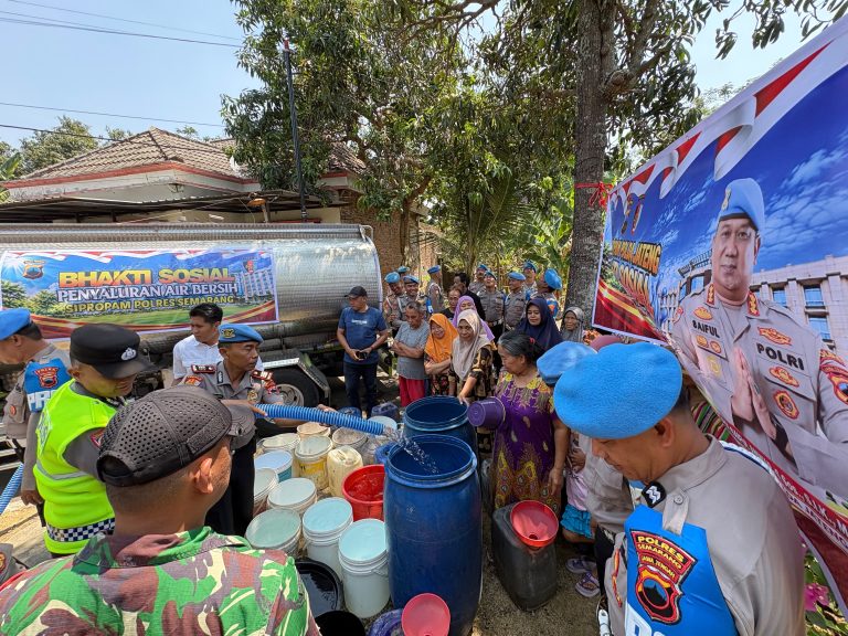 HUT Propam Polri, 24.000 Liter Air Bersih Disalurkan untuk Warga Jatirunggo