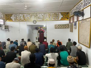 Petugas dan Warga Binaan Lapas Gunungtua Laksanakan Sholat Jumat Berjamaah