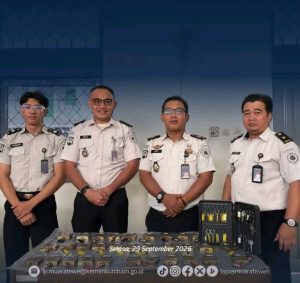 Perketat Keamanan, Jajaran Kamtib Lapas Muara Teweh Rutin Lakukan Rolling Gembok