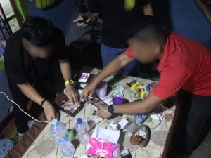 Satresnarkoba Polres Nisel Tangkap Terduga Bandar Narkoba di Lahusa, Puluhan Paket Sabu Disita