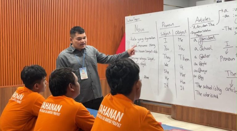 Tingkatkan Masa Depan, Lapas Rantauprapat Gelar Pembelajaran Paket C bagi Narapidana