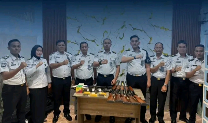 Lapas Padang Sidempuan Periksa Senjata Api untuk Pastikan Kesiapsiagaan Pengamanan