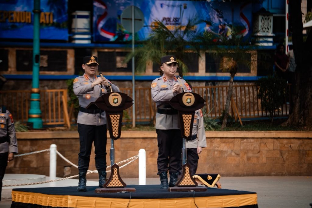 https://bintasara.com/Polisi Bersama Masyarakat